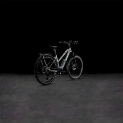 Cube Kathmandu Hybrid SLT